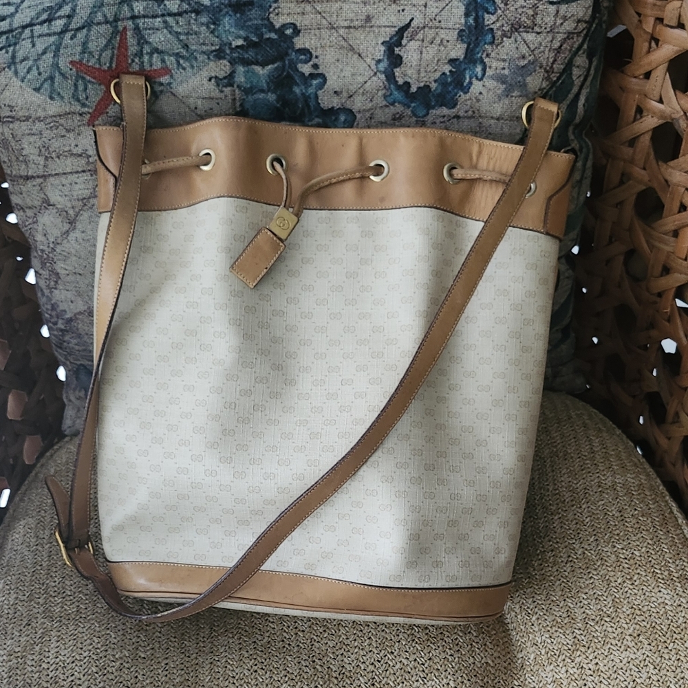 Gucci Vintage Tan and Brown Bucket Bag